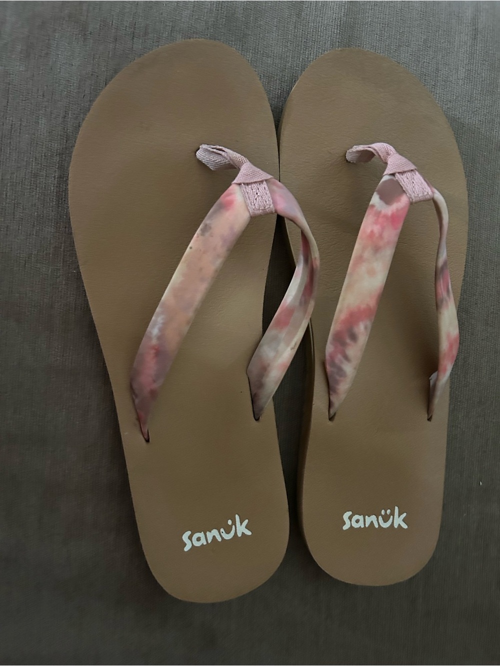 Sanuk Women's Pink Tie-Dye Strap Flip Flops with Brown Footbed - Picture 2 of 3